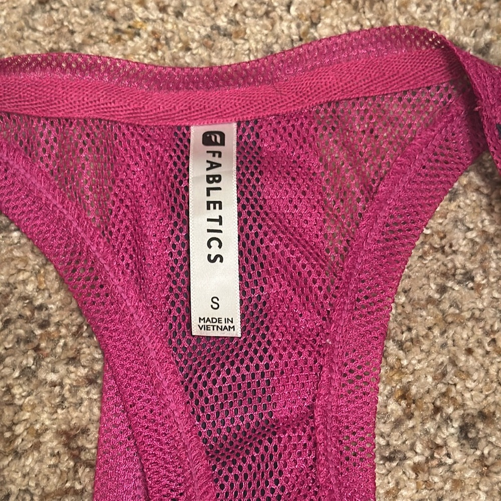 Fabletics Tank Size Small - Picture 3 of 3